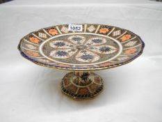 A Royal Crown Derby Old Imari pattern (1126) sweet stand