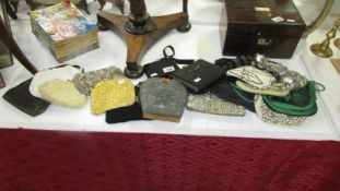 Quantity of vintage ladies evening handbags