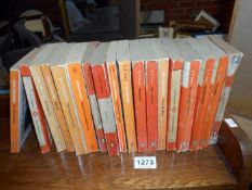 A quantity of Penguin books including Thomas Hardy