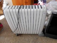 A DeLonghi heater