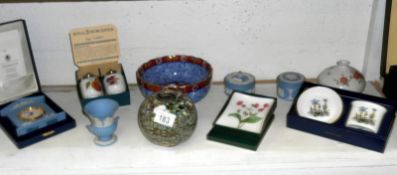 Quantity of china inc. Wedgwood, Minton etc.