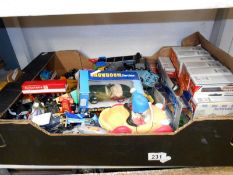 Quantity of diecast and other toy vehicles inc. Matchbox, Hot Wheels etc.