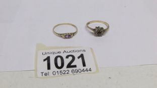 2 9ct gold garnet dress rings,