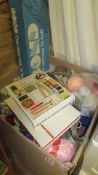 A knitting machine and a quantity of knitting items