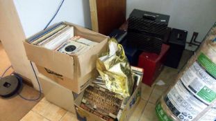 A very large quantity of LPs, 78s and 45s (approx 10 boxes)