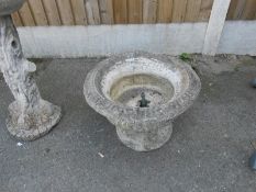 A fountain urn