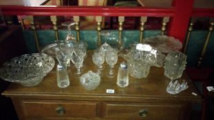 A quantity of glassware