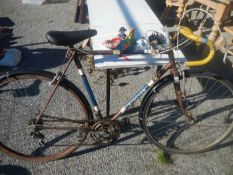 A Carlton racing bike