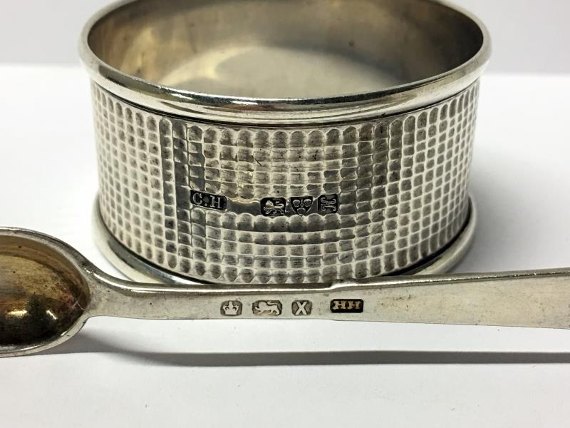 A silver napkin ring, - Image 3 of 3