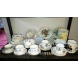 A quantity of teaware etc