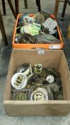 A large quantity of clock parts