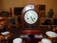 An arch mantel clock