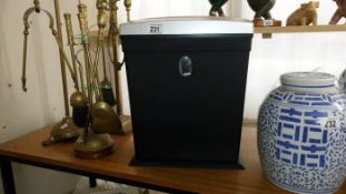 A loveitach paper shredder