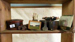 A wooden shelf unit & miscellaneous wooden items