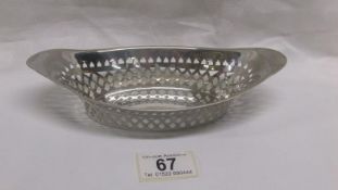 A silver sweetmeat dish