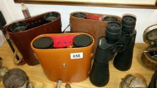 4 good quality pairs of binoculars including Carl Zeiss