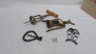 4 vintage corkscrews