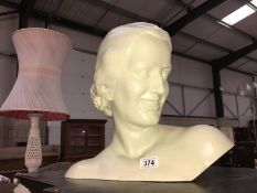 A Deco bust