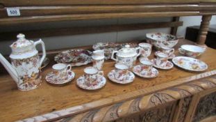 23 pieces of Royal Crown Derby Old Avesbury pattern tea ware