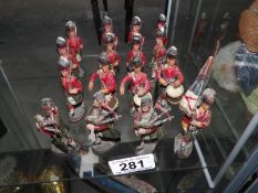 16 Elastolin Scottish soldier figures including pipes and drums