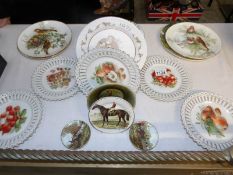 A mixed lot of collector's plates