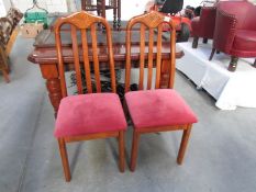 A pair of chairs