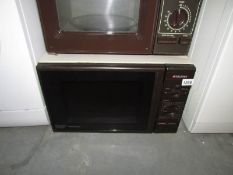 A Matsui microwave oven