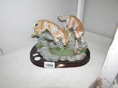 A leopard group figure