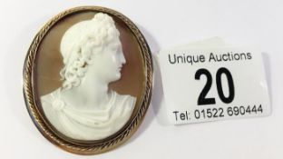 A Victorian cameo set in 9ct gold