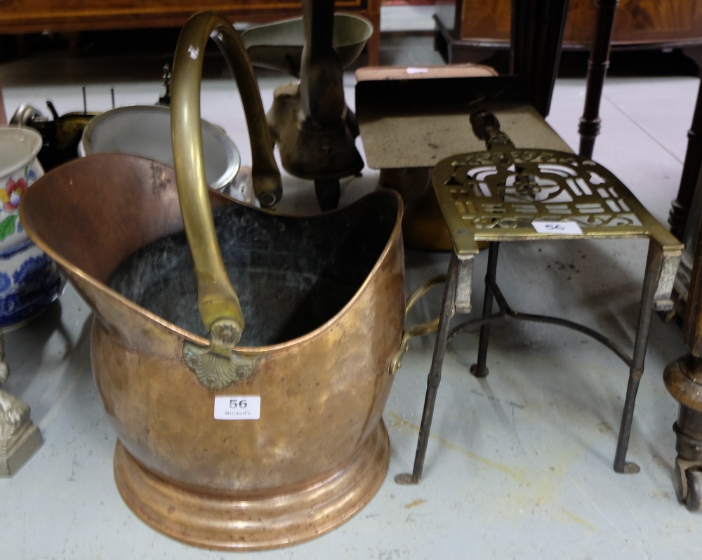 Copper Coal Helmet with brass carrying handle & Georgian Pierced Brass Trivet on metal stand (2)