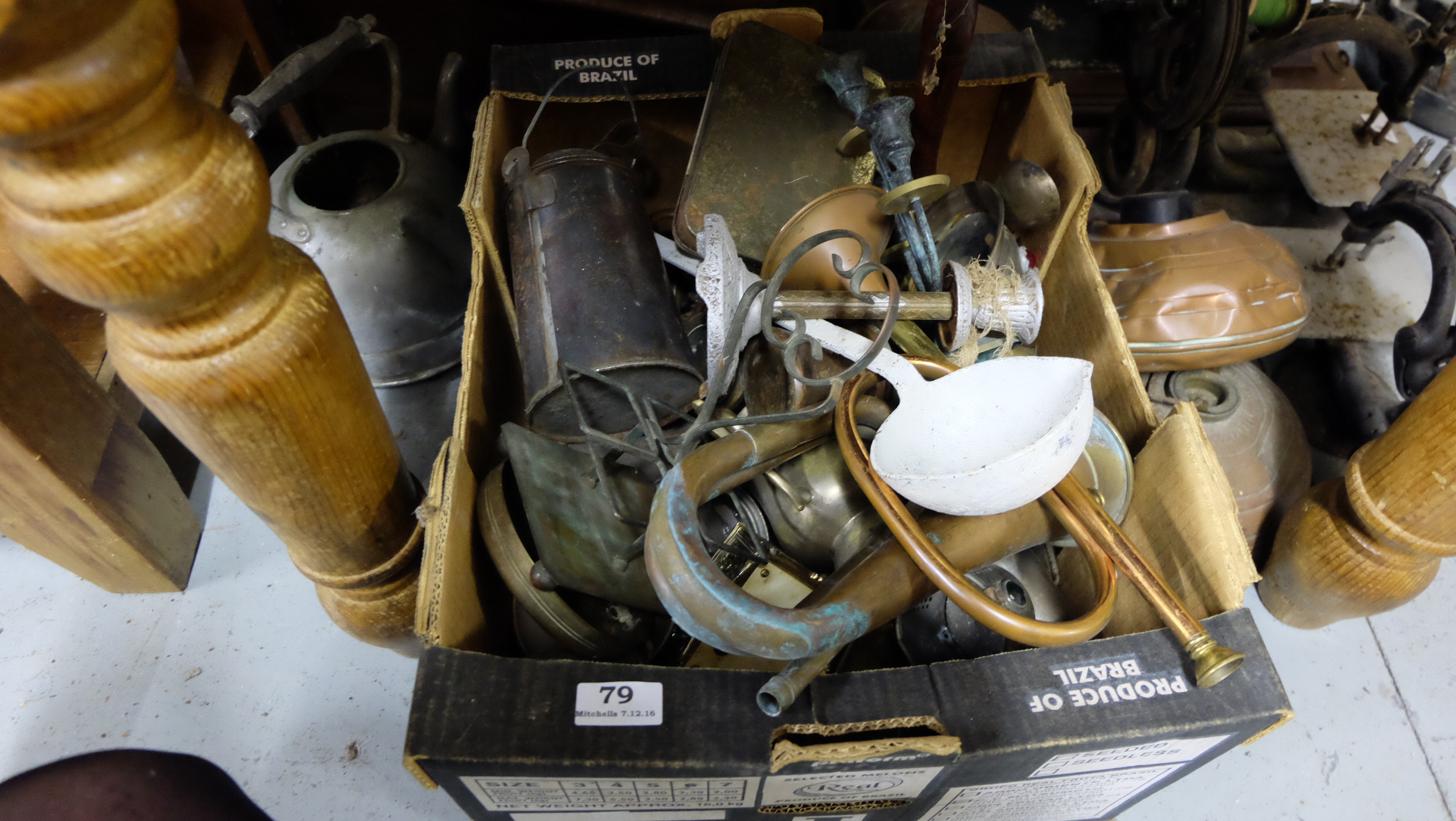 Box of brass & metal ware – bed warmers, 2 bugles, parts of carbide lamps etc