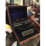 1930's REMINGTON JUNIOR typewriter in original box.