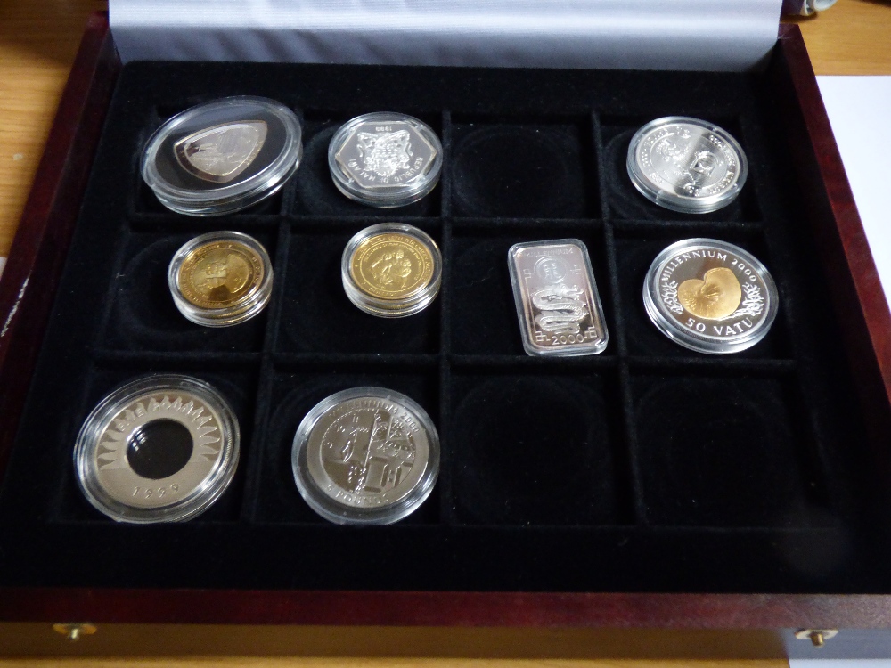 PRESENTATION  BOXED COINS INCLUDING 2000 MILLENNIUM COINS, GUERNSEY £5 COIN, GIBRALTAR, - Image 2 of 2