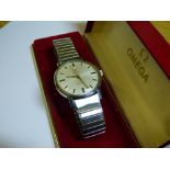 VINTAGE BOXED GENTLEMANS OMEGA WRISTWATCH ON EXPANDING STRAP WITH CERTIFICATE OF AUTHENTICITY