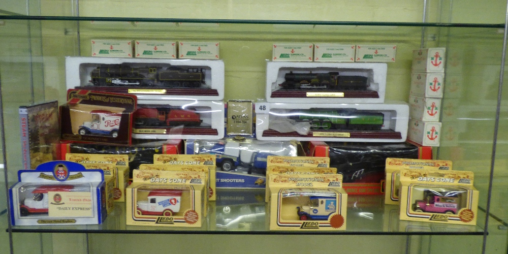 TWO BURAGO BOXED MODEL CARS, SELECTION OF LLEDO DAYS GONE BY BOXED CARS & DIECAST LOCOMOTIVE MODELS,