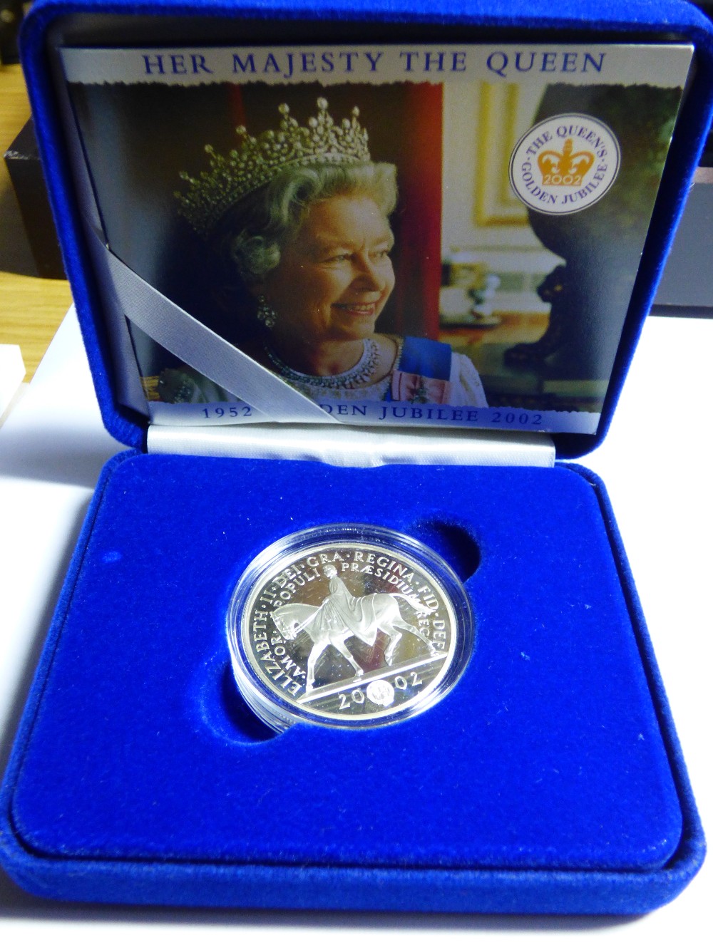 BRITISH ROYAL MINT 2002 STERLING SILVER £5 COIN IN ORIGINAL CASE     AND CERTIFICATE OF