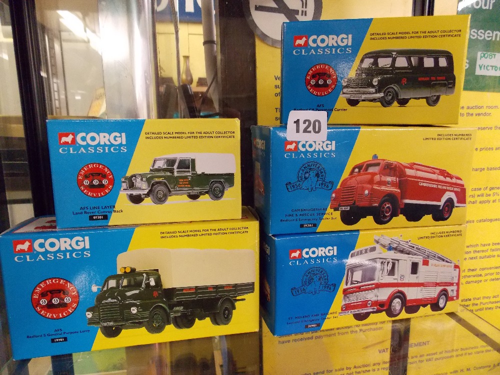 FIVE MINTON BOXED CORGI CLASSICS 19701, D7301, 05604,