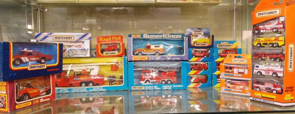 SHELF OF MINT AND BOXED MIATCHBOX SUPERKINGS, SPEEDKINGS, 5 PACK GIFT SET,