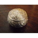 SILVER SQUAT EMBOSSED BOX WITH HINGED DOME LID IMPORT MARKS 5CM