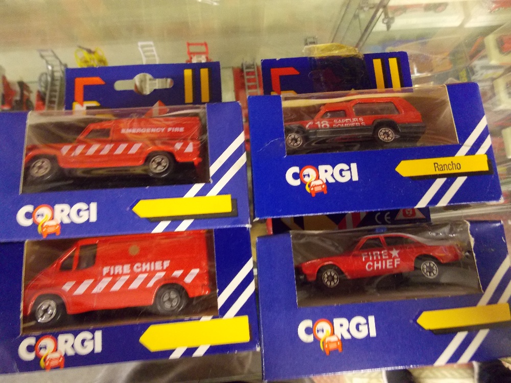 SHELF OF MINT AND BOXED LLEDO DAYS GONE BY DIECAST MODEL FIRE ENGINES - Image 5 of 5