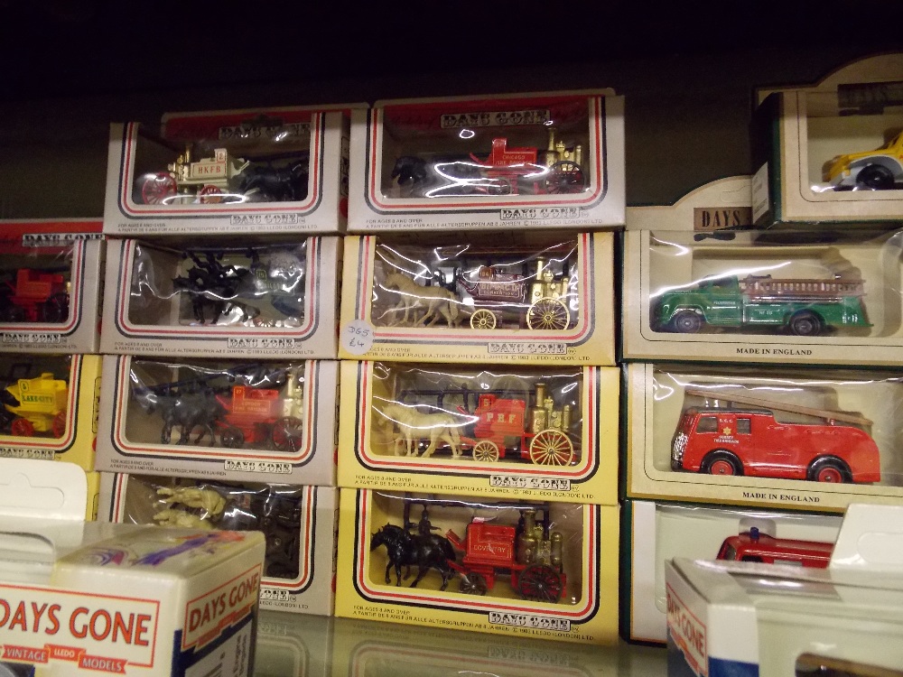 SHELF OF MINT AND BOXED LLEDO DAYS GONE BY DIECAST MODEL FIRE ENGINES - Image 3 of 5