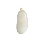 A RARE AND FINELY CARVED WHITE JADE SNUFF BOTTLE, 19TH CENTURY, CIRCA 1820-1860 清19世紀 白玉巧雕瓜藤鼻煙壺