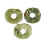 A SET OF THREE LARGE JADE BI DISCS, HONGSHAN CULTURE, NEOLITHIC PERIOD OR LATER 紅山文化玉璧三件 Each