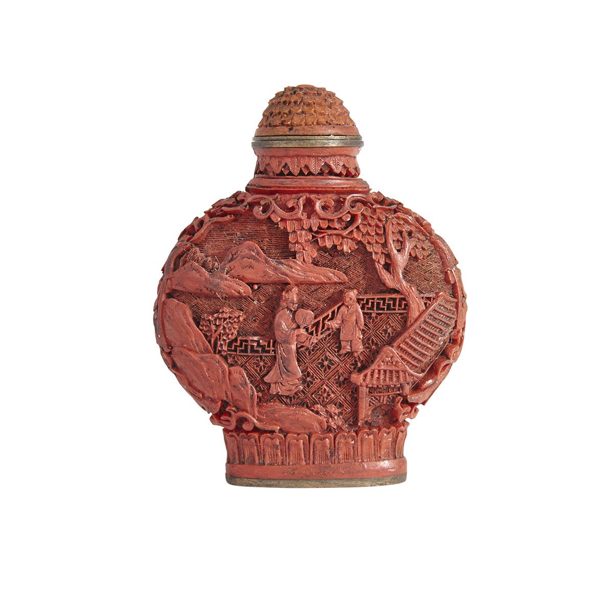 A CARVED CINNABAR LACQUER SNUFF BOTTLE, QIANLONG MARK, 19TH CENTURY 清19世紀 漆雕宮廷人物鼻煙壺 Finely carved - Image 2 of 3