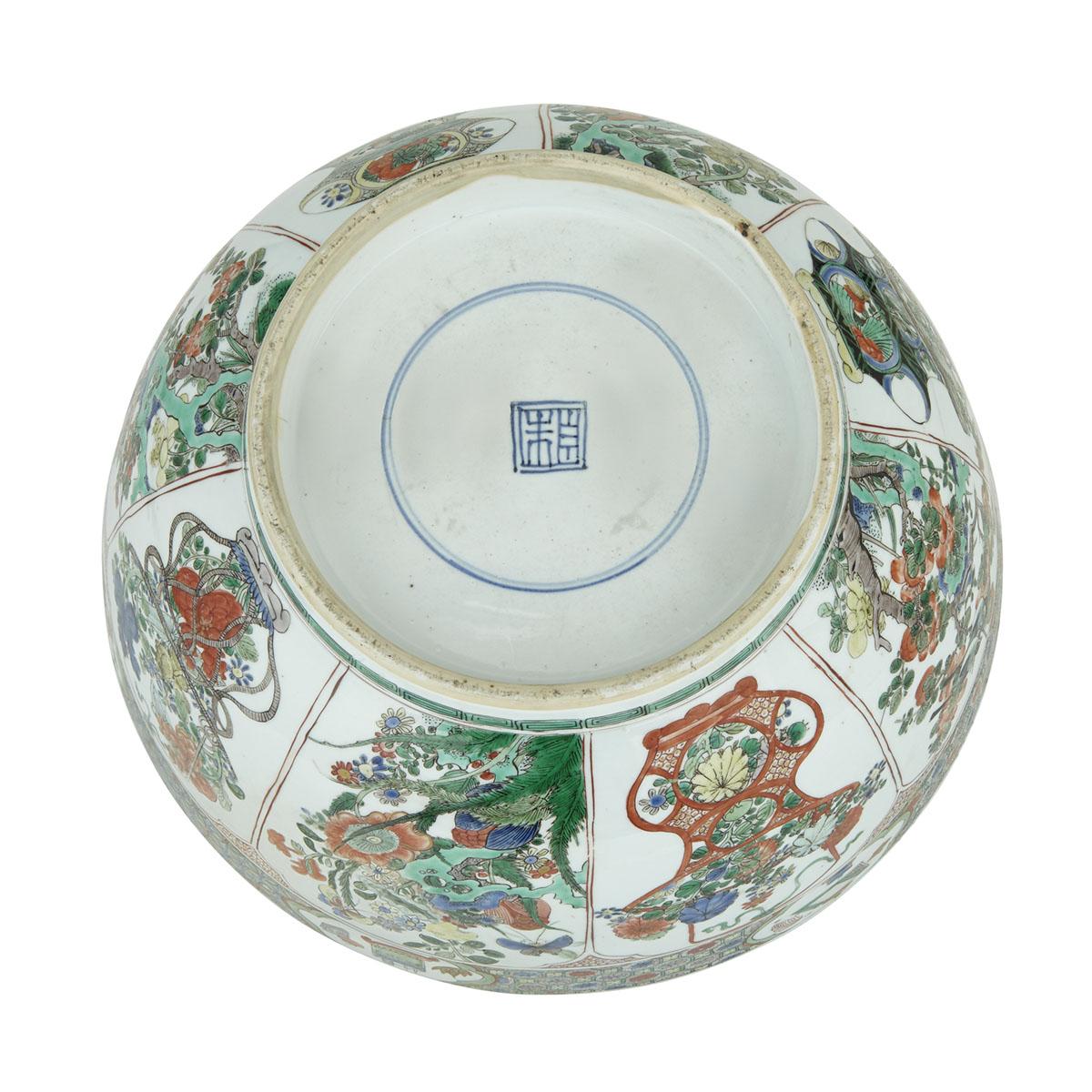 A MASSIVE FAMILLE-VERTE WUCAI PUNCH BOWL, MARK AND PERIOD OF KANGXI (1662-1772) 清康熙 五彩牡丹瑞果紋大碗 Finely - Image 10 of 10