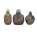 THREE HARDSTONE SNUFF BOTTLES, 19TH CENTURY 清十九世紀 鼻煙壺三件 One of rounded square form with mythical