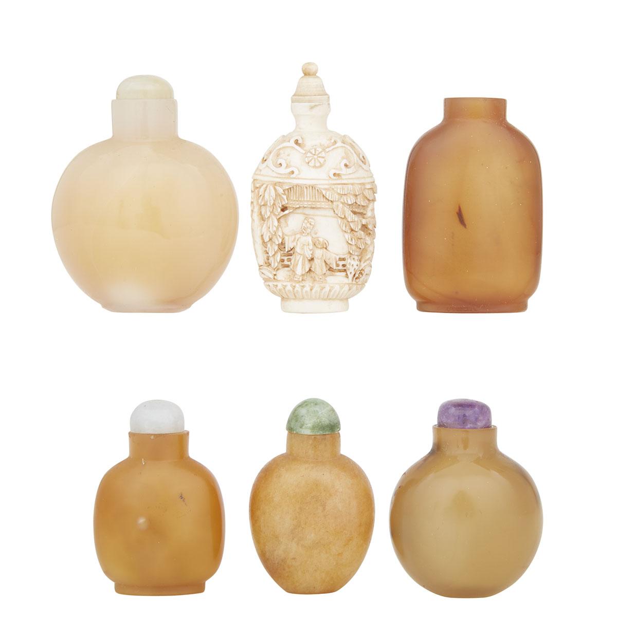 A GROUP OF SIX SNUFF BOTTLES, 19TH CENTURY 清十九世紀 鼻煙壺六件 Comprising one of carved ivory, two of shadow