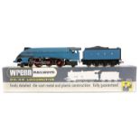 Wrenn Railways OO gauge LNER class A4 4-6-2 tender locomotive ‘Sir Nigel Gresley’ (W2212). RN 7 in