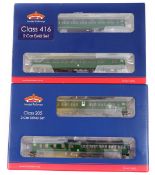 2 Bachmann Model Railways OO gauge Train Packs. Class 205 2-Car DEMU set (31-236Z) 2H ‘Thumper’ in