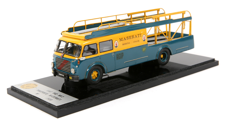 A fine scale model Racing Car Transporter by Carlo Brianza. Depicting a Fiat 642 NR2 of the Maserati